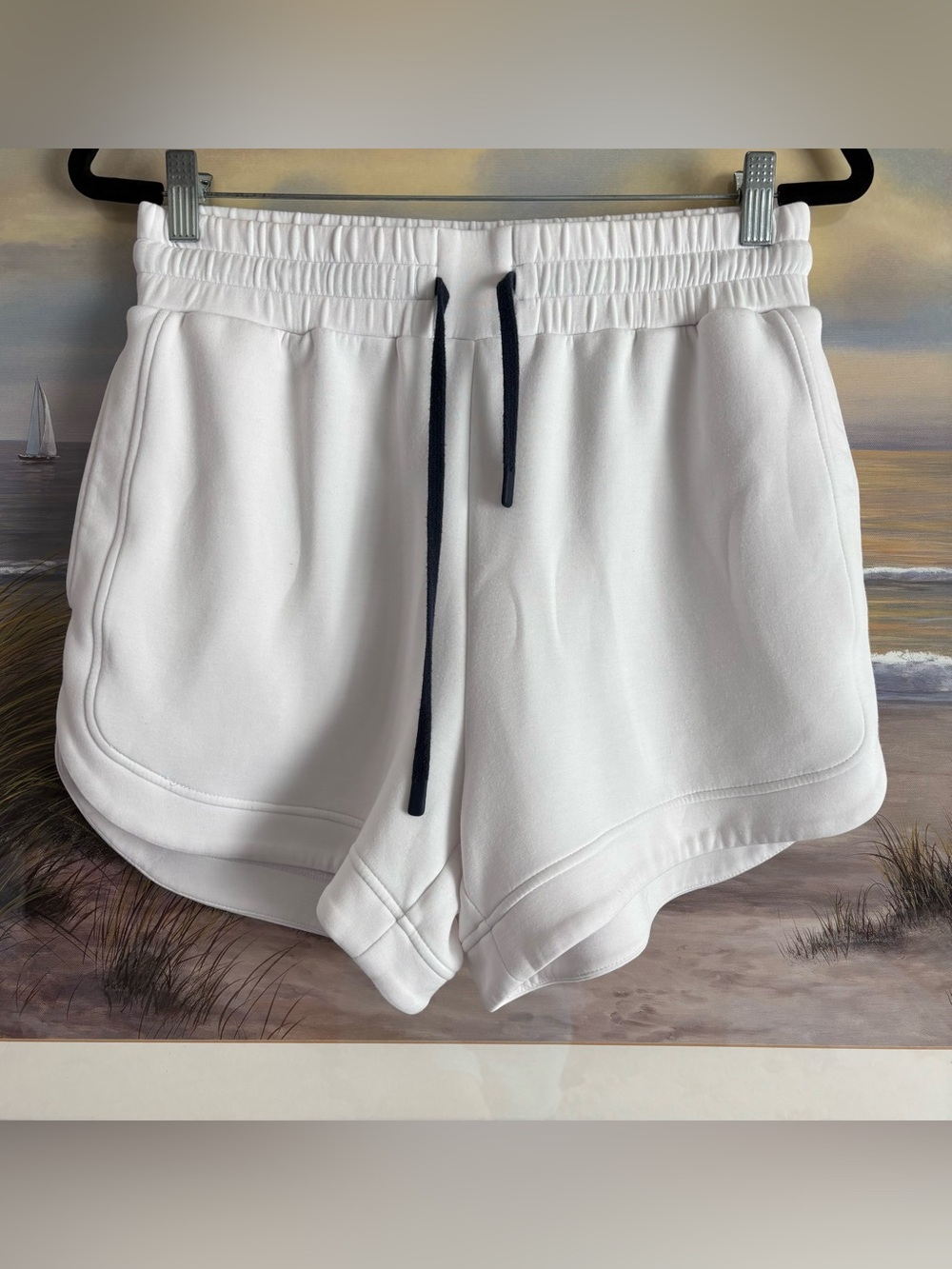 Varley White DoubleSoft Ollie High-Rise Shorts Medium EUC - Picture 2 of 13